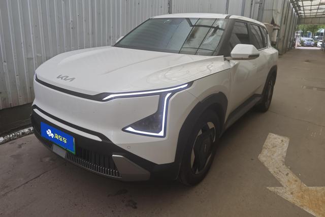 Kia EV5 2024 model 530 Light