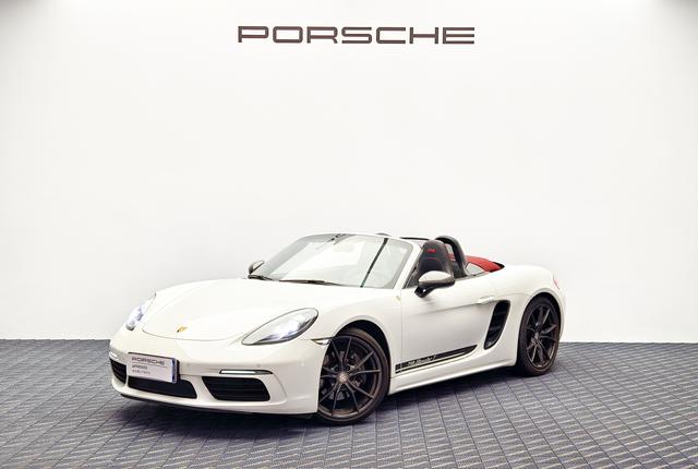 Porsche 718 2021 2.5T automatic rear drive 2-seater original customized version