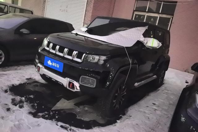 Beijing off-road BJ40 2023 2.0T automatic four-wheel drive City Hunter Edition Extreme type