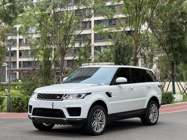 Range Rover Sport 2021 Model 3.0 L6 SE