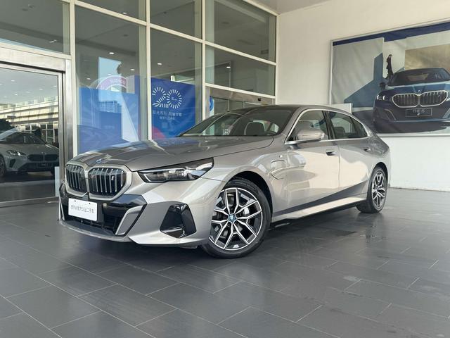 BMW i5 2024 eDrive35L Premium M Sport Package