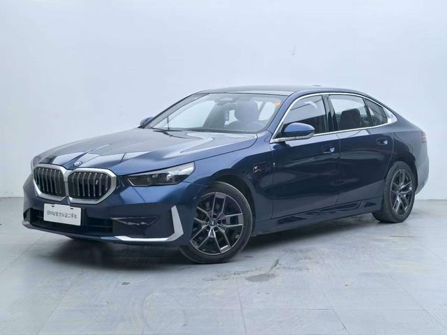 BMW i5 2024 eDrive35L Luxury Set