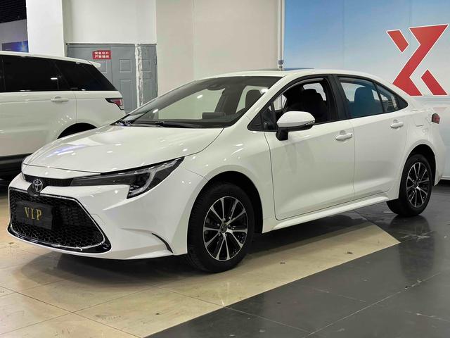 Lexus 2023 185T Deluxe