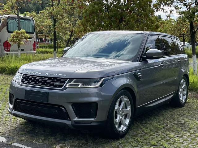 Range Rover Sport 2021 Model 3.0 L6 HST