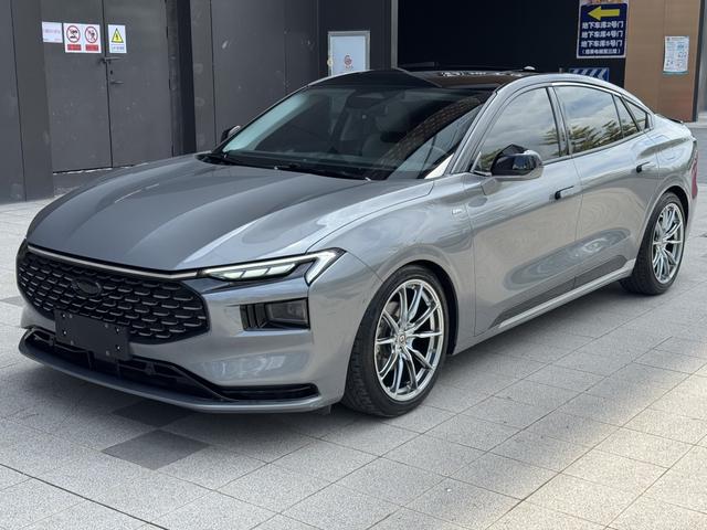 Mondeo 2022 Modified EcoBoost 245 Luxury