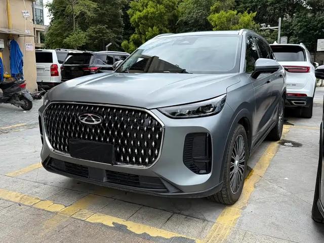 Tiggo 8L 2024 2.0T Automatic Deluxe Edition