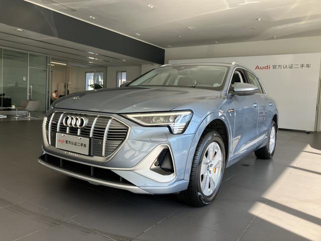 Audi e-tron 2021 50 quattro deluxe