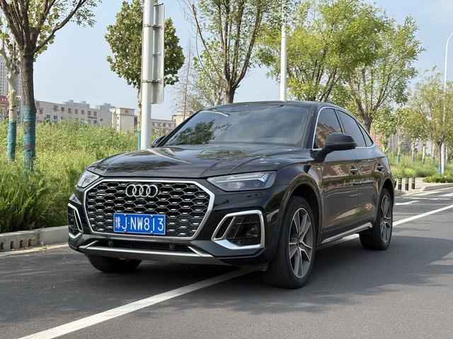 Audi Q5L Sportback 2021 40 TFSI Style