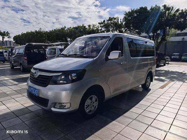Ruixing M70 2019 1.5L comfortable 7-seater country V flat top back sliding door DAM15DL