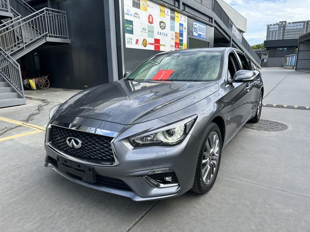 Infiniti Q50L 2018 2.0T Escape Edition National VI