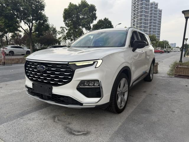 LEAGUE 2021 EcoBoost 225 6-Seat Premium Plus