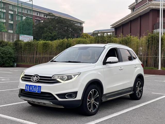 Xenia R7 2017 facelift 1.6L automatic luxury type