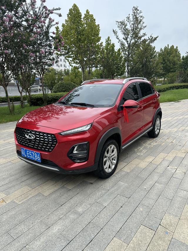 Tiggo 3x 2021 PLUS 1.5L CVT Fun Pine Nut Version