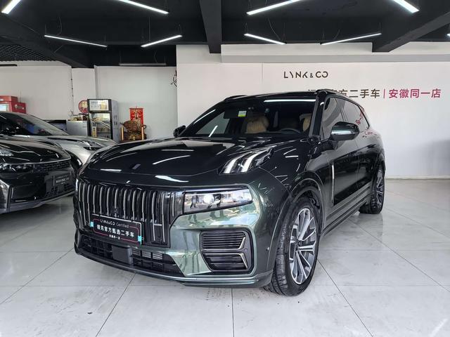 Lynk &Co. 09 EM-P 2024 EM-P 2.0 TD six-seater ULTRA