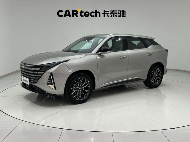 Changan UNI-Z 2025 1.5T DCT Premium Type