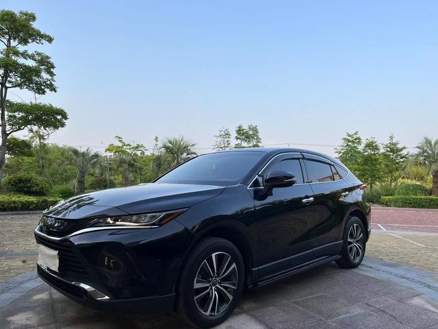 HARRIER 2022 2.0L CVT 2WD Premium Edition