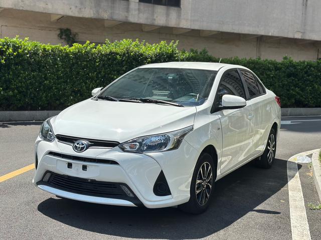 YARiS L Enjoy 2020 1.5L CVT Leader