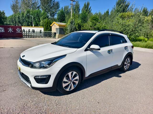 KX CROSS 2018 1.6L automatic smart sunroof version