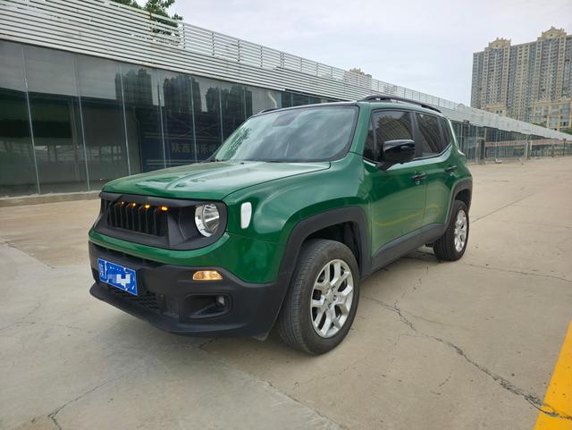 Freeman 2016 2.0L automatic four-wheel drive all-around version