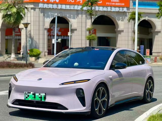 Azera ET5T 2024 75kWh