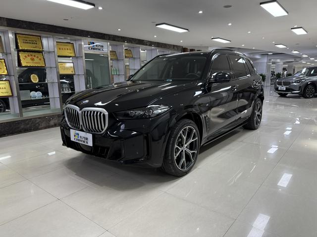 BMW X5 2023 xDrive30Li Premium M Sport Obsidian Night Package