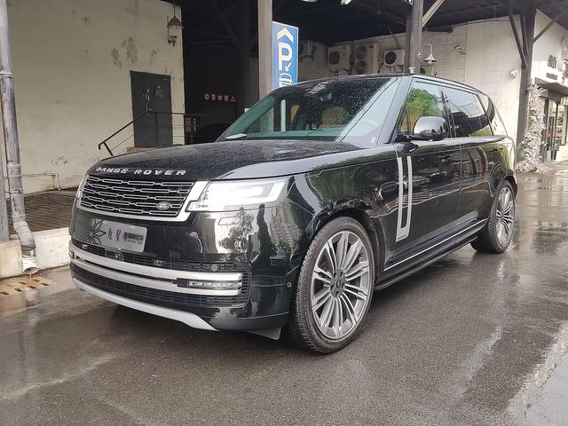Range Rover 2025 3.0T automatic four-wheel drive 5-seater parallel import