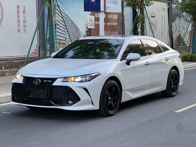 Asiatic Dragon 2019 2.0L XLE Premium Edition National VI