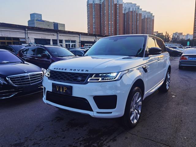 Range Rover Sport 2020 model 3.0 L6 HSE DYNAMIC