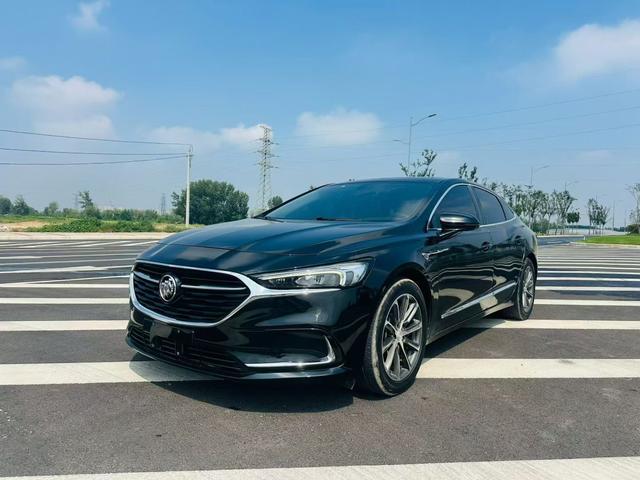 Grand Touring 2020 652T Luxury