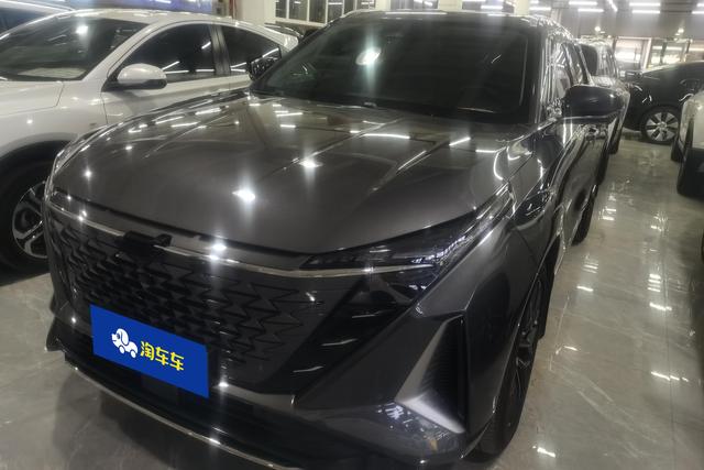 Changan Auchan Z6 2023 Blue Whale 1.5T DCT Smart Leader