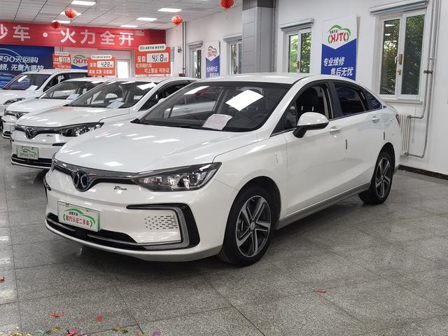 Beijing EU5 2018 R500 Smart Edition