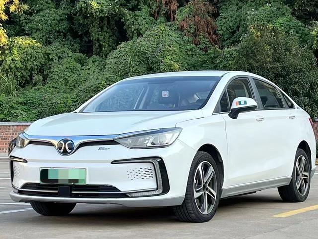 Beijing EU5 2018 R500 Smart Edition
