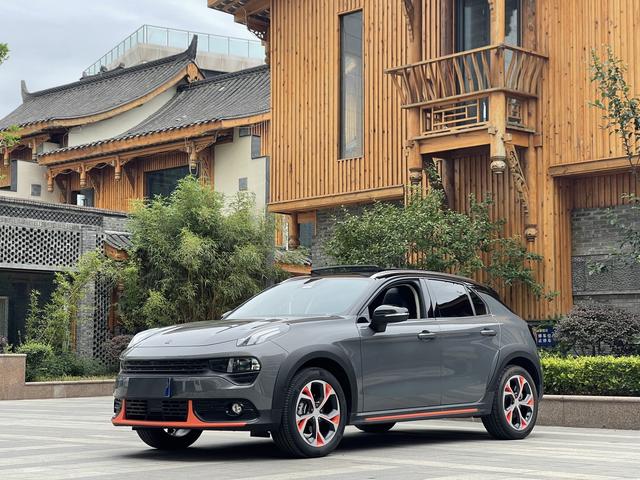 Lynk & Co. 02 2018 1.5T DCT two-wheel drive Yao version National V