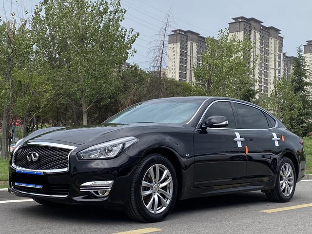 Infiniti Q70 2017 Q70L 2.5L Elite