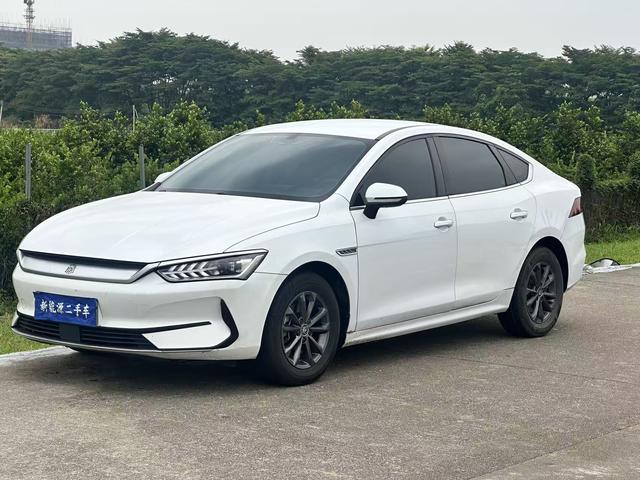 Qin PLUS EV 2021 400KM Luxury Model