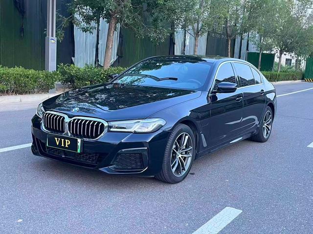 BMW 5-Series PHEV 2022 SECOND MODEL 535Le Luxury Package