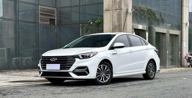 AREZE 5 PLUS 2021 Xiao Ze 1.5T CVT Enjoy PLUS