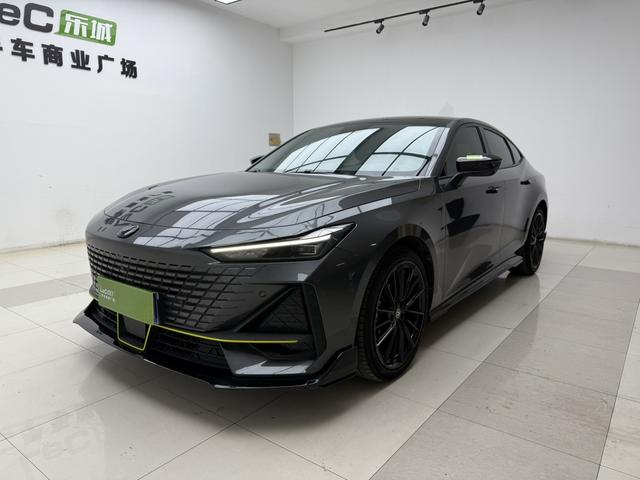 Changan UNI-V 2023 1.5T Sport Edition