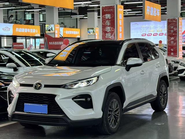 Veranda 2023 2.0L 2WD Luxury PLUS Edition