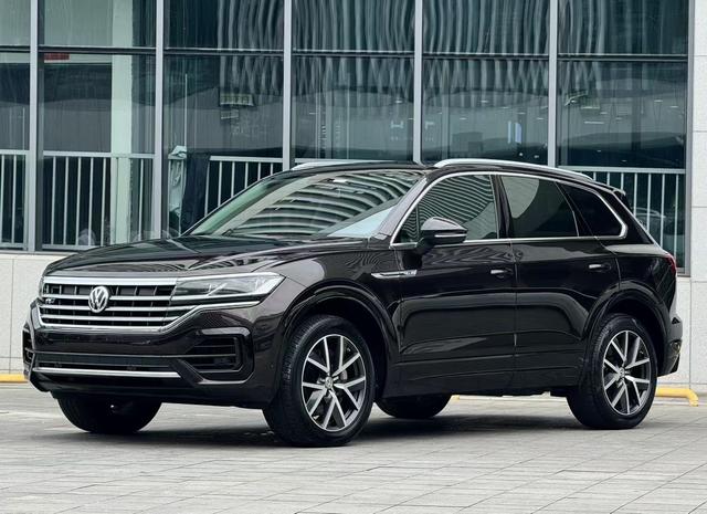 Touareg 2019 3.0TSI Razor Edition National V
