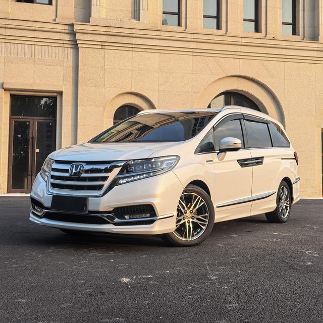 Allison 2019 2.0L Ri-Hybrid Luxury Edition