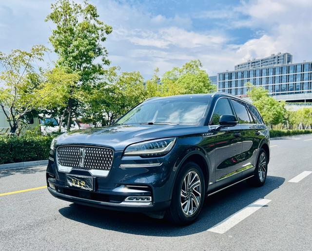 Aviator 2022 3.0T V6 4WD Premium