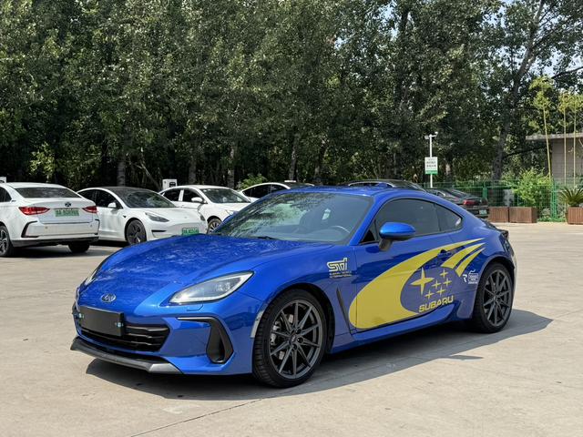 Subaru BRZ 2022 2.4L manual version