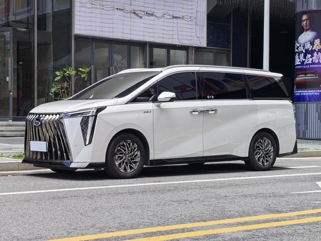 Transocean E9 PHEV 2023 2.0TM Champion