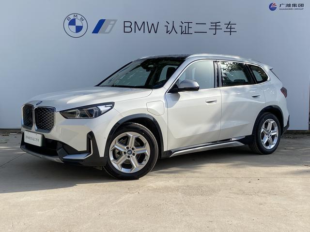 BMW iX1 2024 eDrive25L X design set