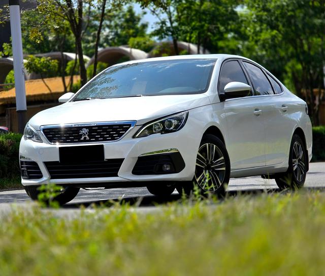 Peugeot 308 2019 1.6L automatic Deluxe edition Country V