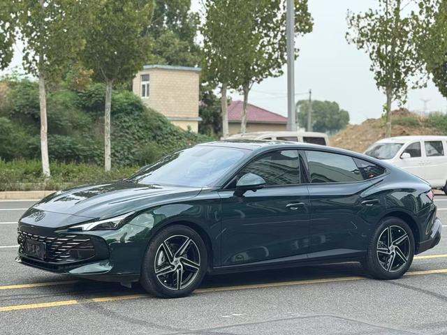 MG7 2023 1.5T DCT to the United States Elegant Edition