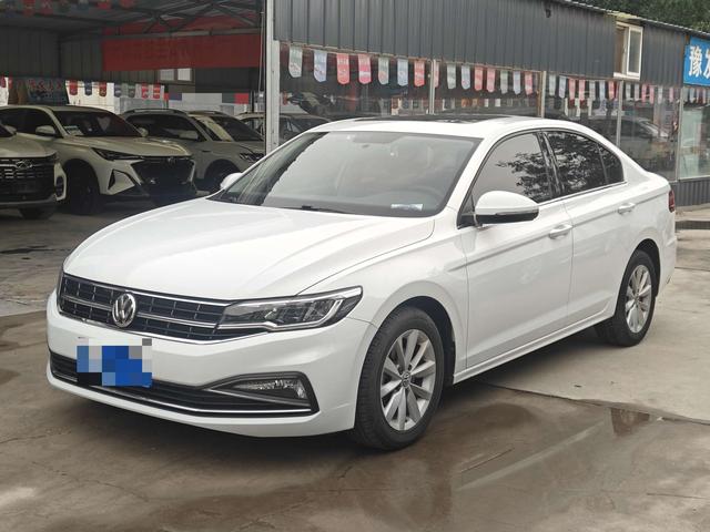 Bora 2019 facelift 1.5L Auto Style National VI