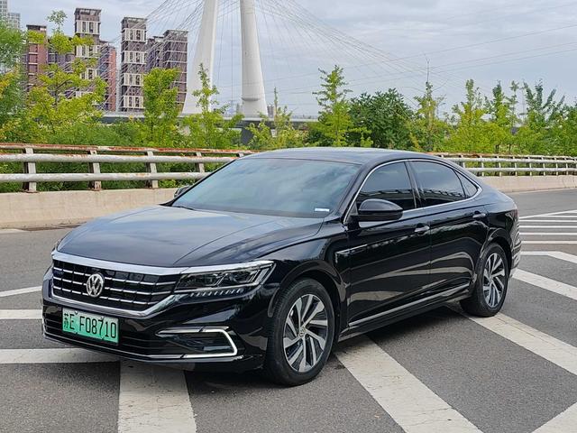 Passat PHEV 2019 430PHEV Hybrid Luxury Edition