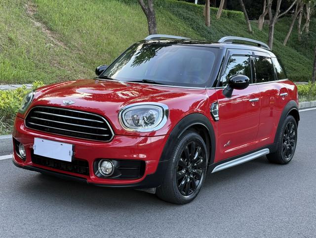 MINI COUNTRYMAN 2018 model 1.5T COOPER ALL4 artist
